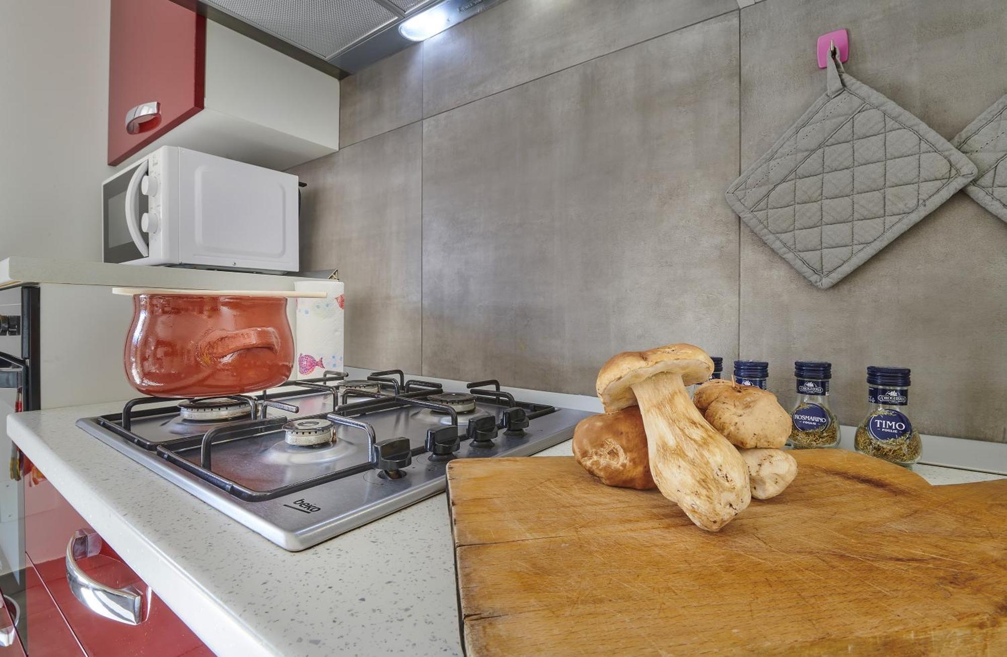 Welcome Home Apartment Lierna Bagian luar foto