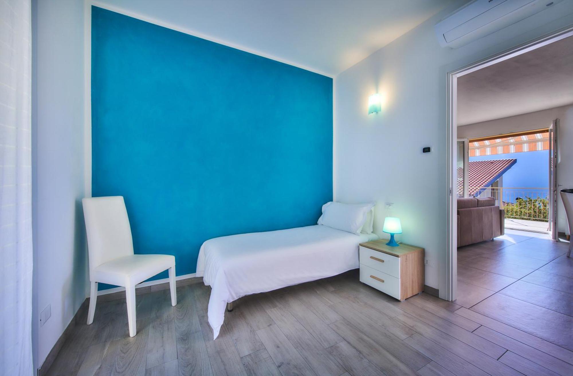 Welcome Home Apartment Lierna Bagian luar foto