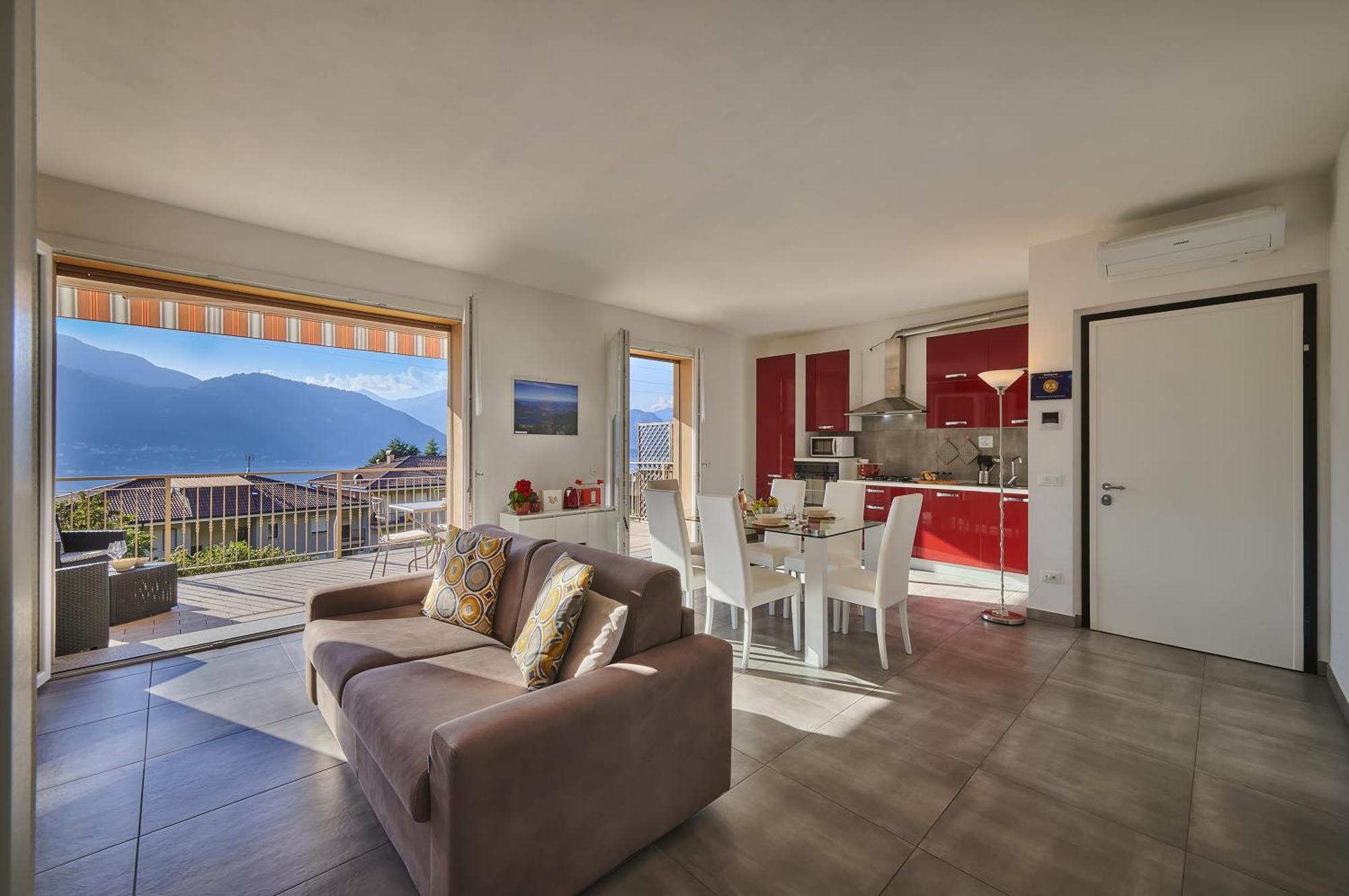 Welcome Home Apartment Lierna Bagian luar foto