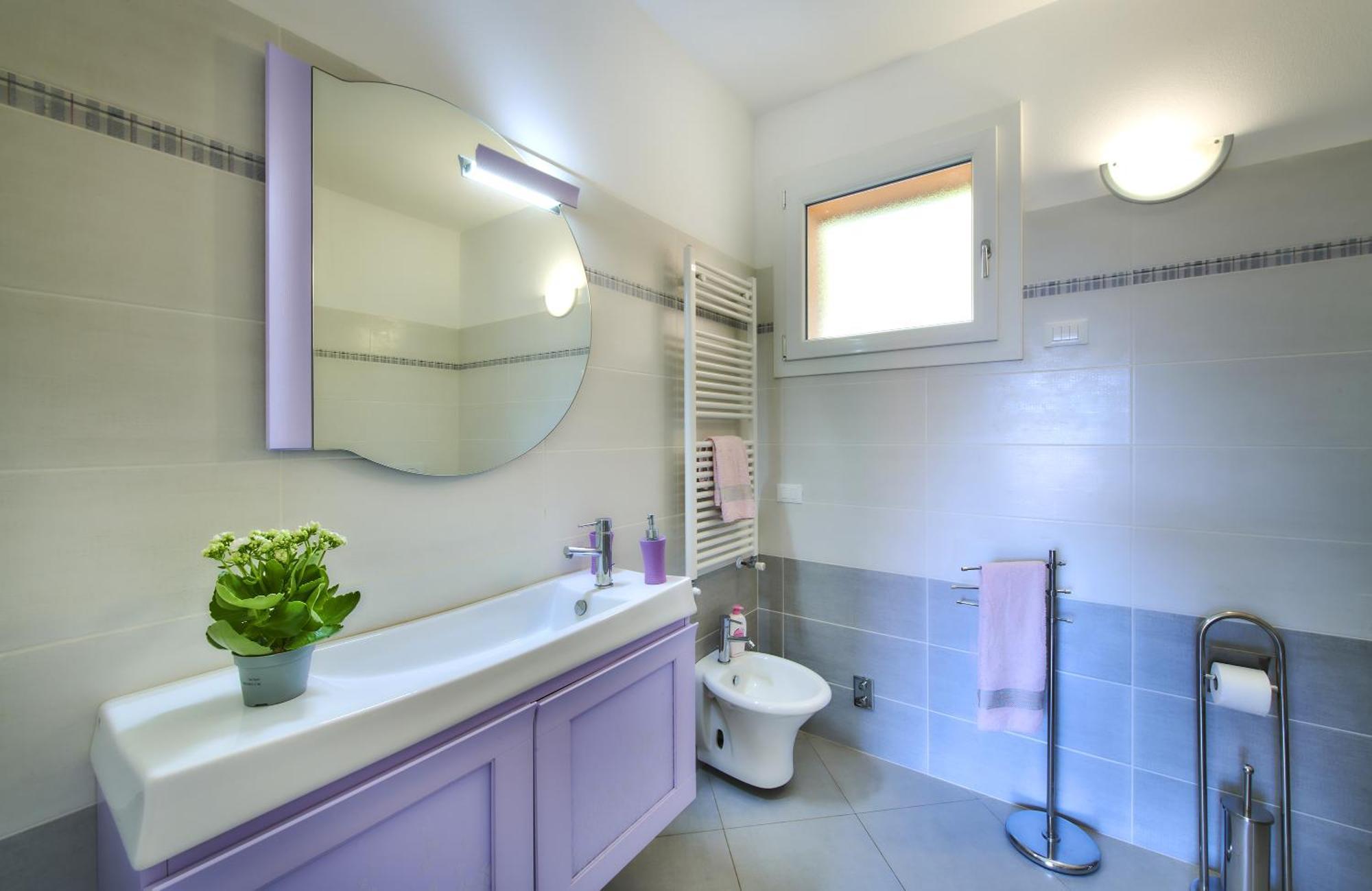 Welcome Home Apartment Lierna Bagian luar foto
